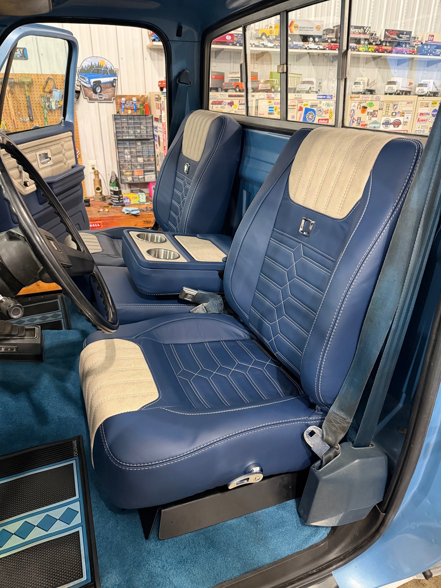 Legacy Series- TriMax Seating Systems