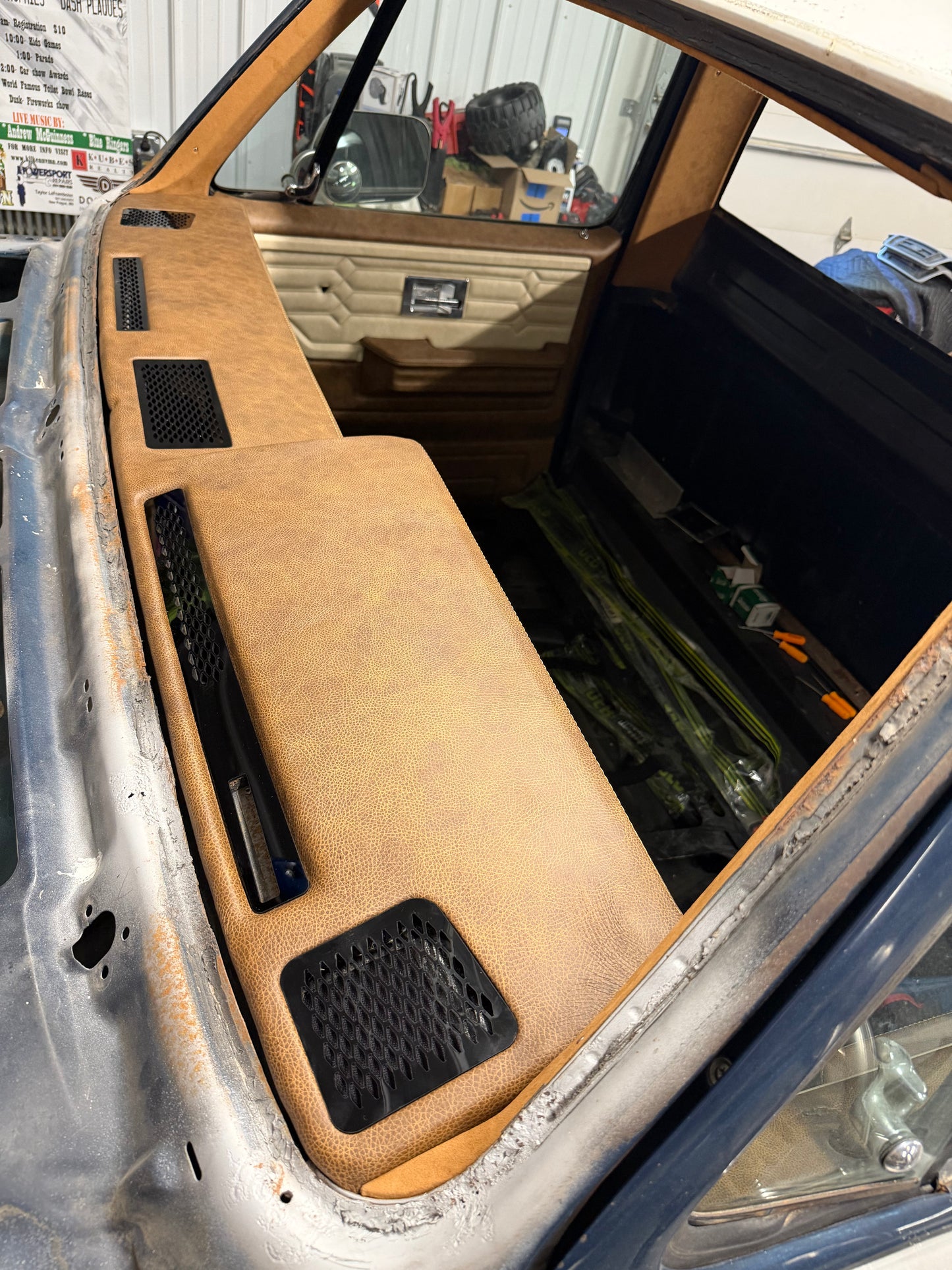 Square Body Leather Wrapped Dash